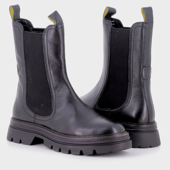  Ženska gležnjerica