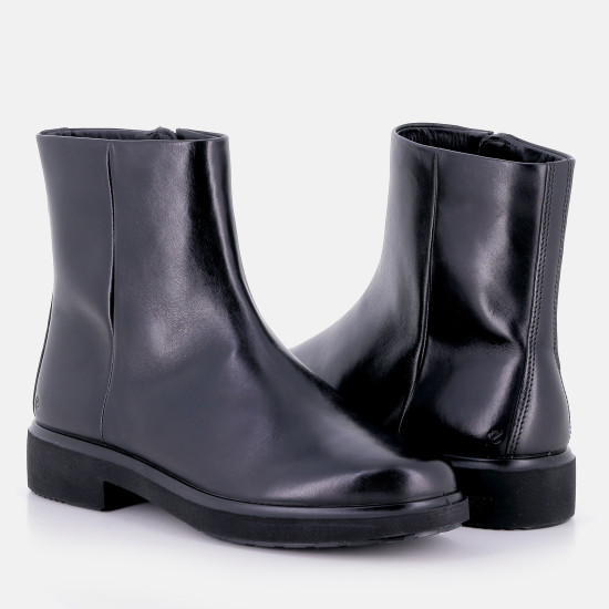  Ženska gležnjerica