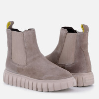 Ženska gležnjerica