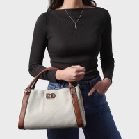 Guess Ženska torba 62ZET08825